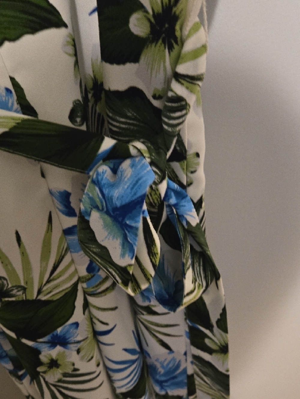 Banana Republic White Tropical Floral Jumpsuit with Blue & Green Print - Picture 3 of 6